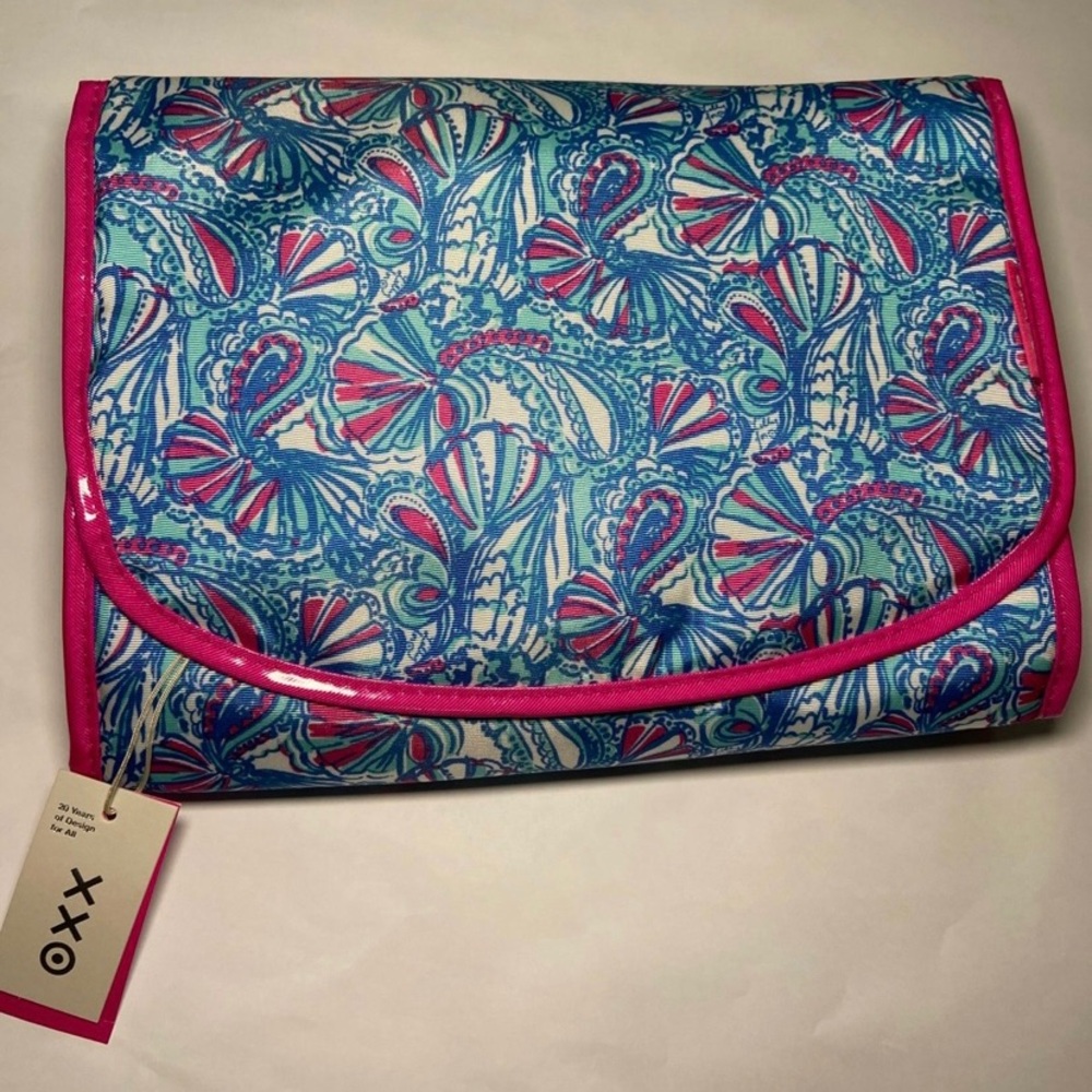 NWT Lilly Pulitzer for Target Hanging Valet Toiletry Case